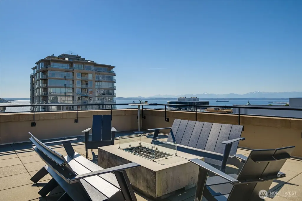 2911 2nd Avenue Seattle WA 98121