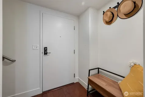 2911 2nd Avenue Seattle WA 98121