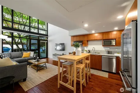 2911 2nd Avenue Seattle WA 98121