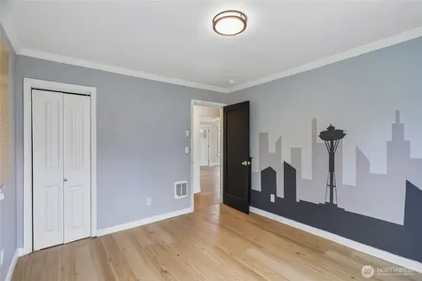 102 S 56th Street Tacoma WA 98408