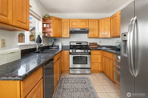 1728 26th Avenue S Seattle WA 98144