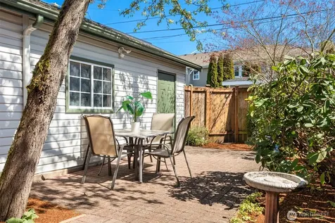 1728 26th Avenue S Seattle WA 98144