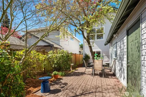 1728 26th Avenue S Seattle WA 98144
