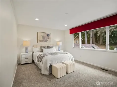 6158 162nd Place SE Bellevue WA 98006