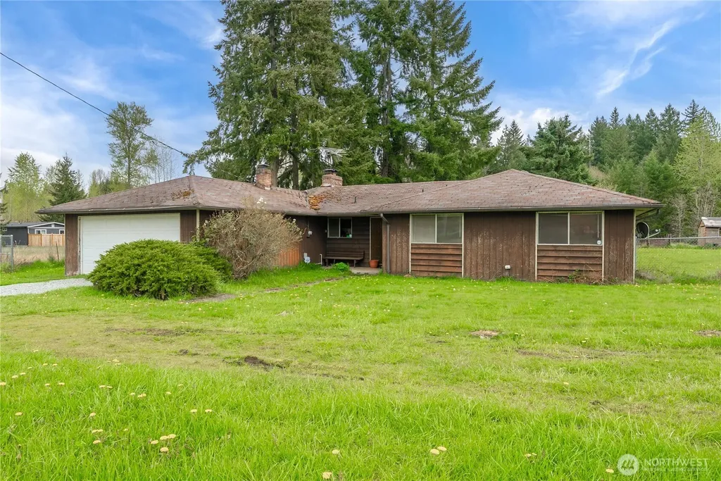 27915 90th Avenue E Graham WA 98338