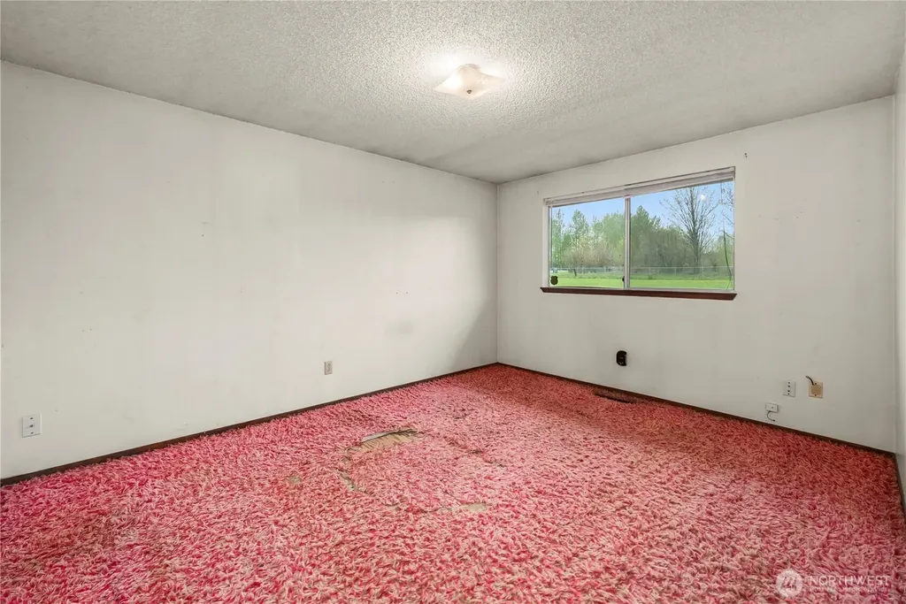 27915 90th Avenue E Graham WA 98338