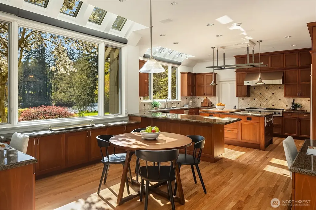 22119 NE 140th Way Woodinville WA 98077