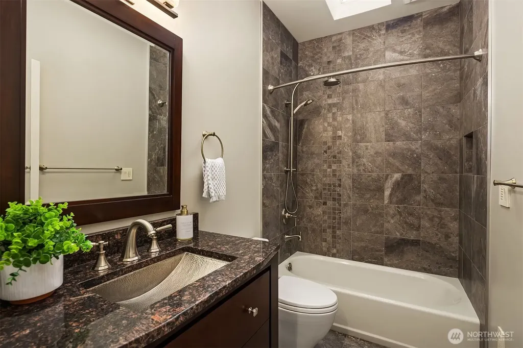 22119 NE 140th Way Woodinville WA 98077