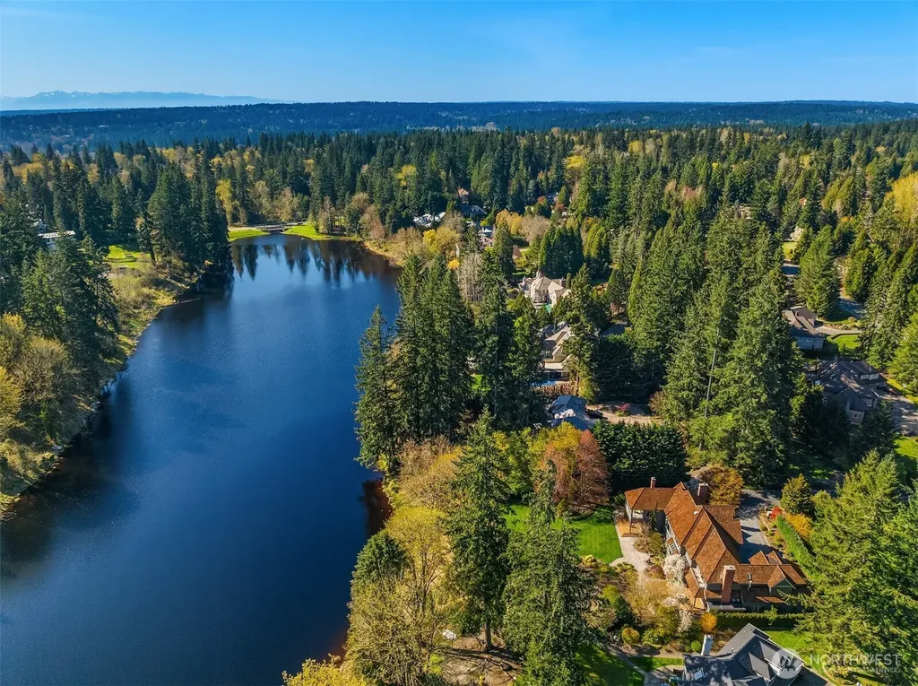 22119 NE 140th Way Woodinville WA 98077