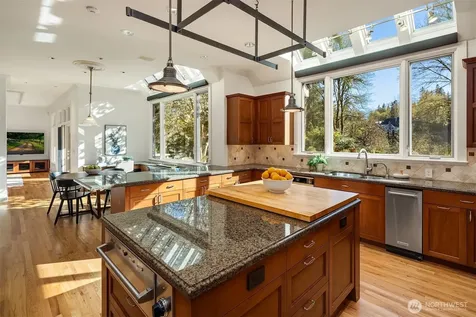 22119 NE 140th Way Woodinville WA 98077