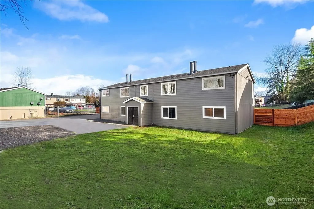 820 75th Street E Tacoma WA 98404