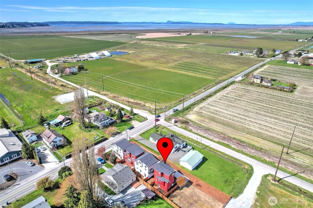 27523 102nd Avenue NW Stanwood WA 98292