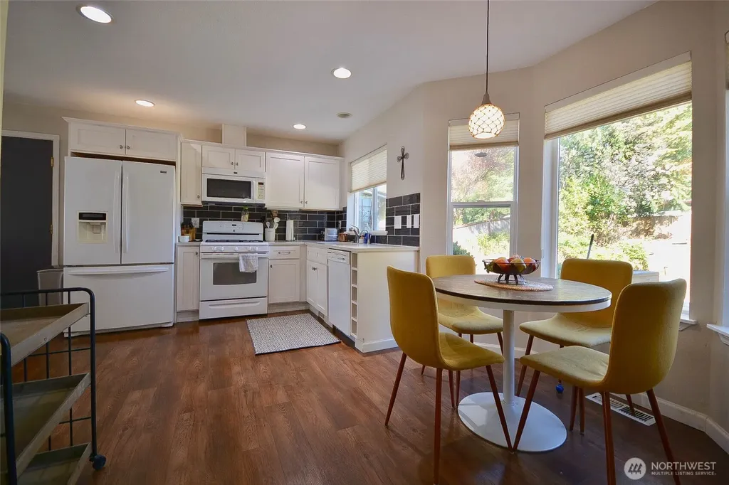 1718 Redwood Place SE Olympia WA 98501