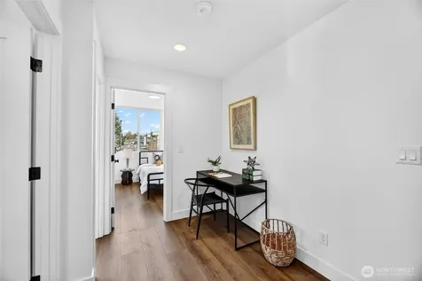 6318 41st Avenue SW Seattle WA 98136