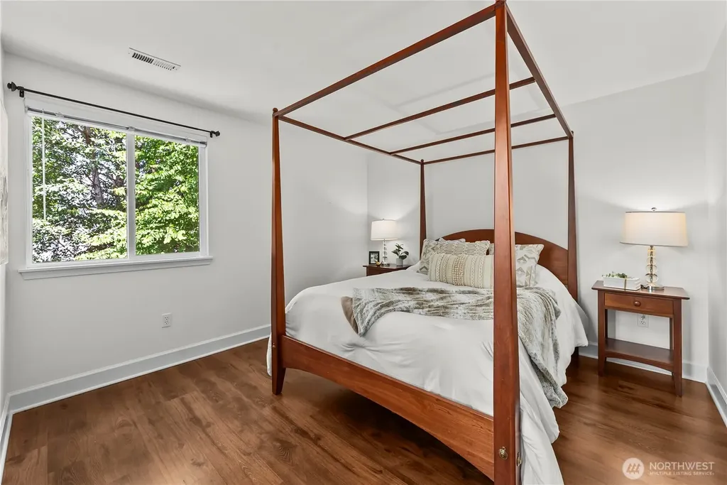 18345 160th Place SE Renton WA 98058
