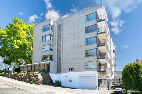 912 3rd Avenue W Seattle WA 98119
