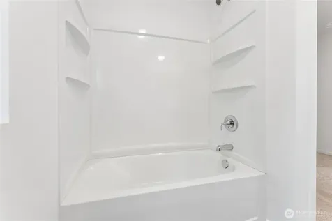 14736 59th Avenue E Puyallup WA 98375