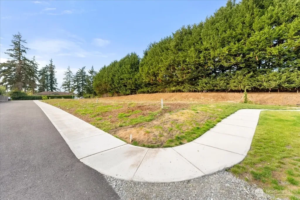 372 29th Avenue S Federal Way WA 98003