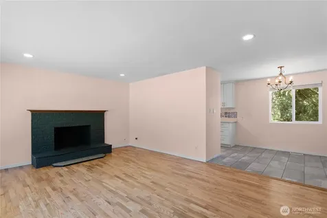 28600 SE 226th Street Maple Valley WA 98038