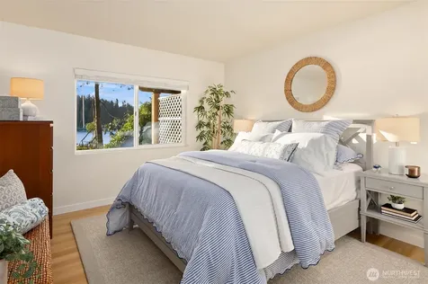 6518 NE Monte Vista Drive Bainbridge Island WA 98110