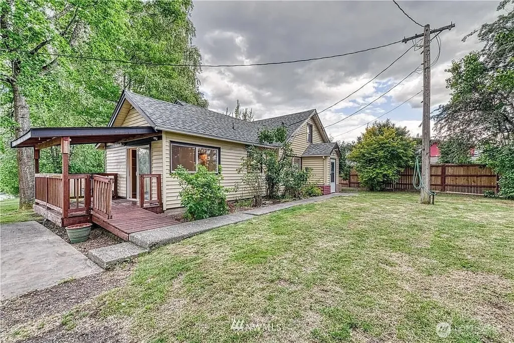 4621 Bethel Road SE Port Orchard WA 98366