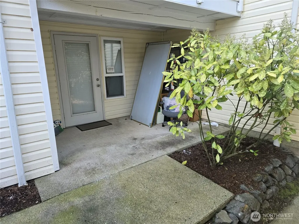 11002 SE Petrovitsky Road Renton WA 98055