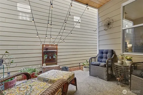 17230 117th Avenue E Puyallup WA 98374