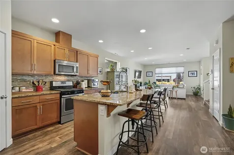 17230 117th Avenue E Puyallup WA 98374
