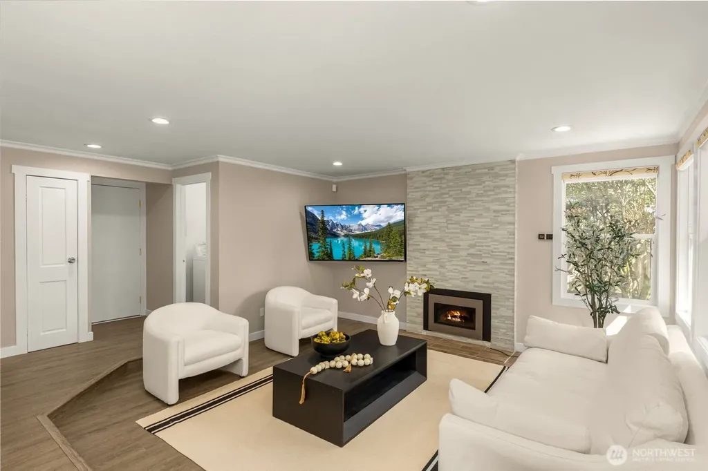 14325 SE 63rd Street Bellevue WA 98006
