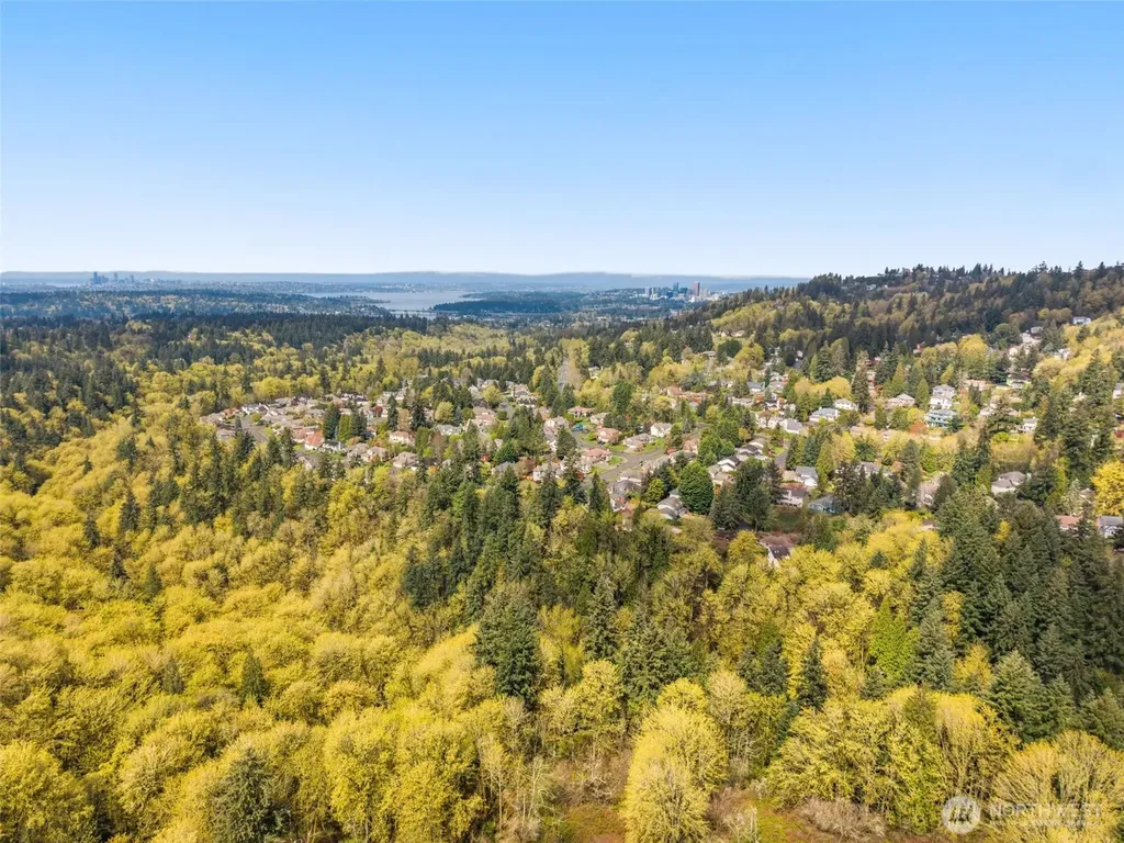 14325 SE 63rd Street Bellevue WA 98006