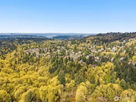 14325 SE 63rd Street Bellevue WA 98006