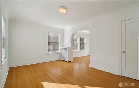 315 12th Avenue E Seattle WA 98102