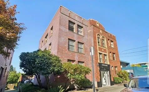315 12th Avenue E Seattle WA 98102