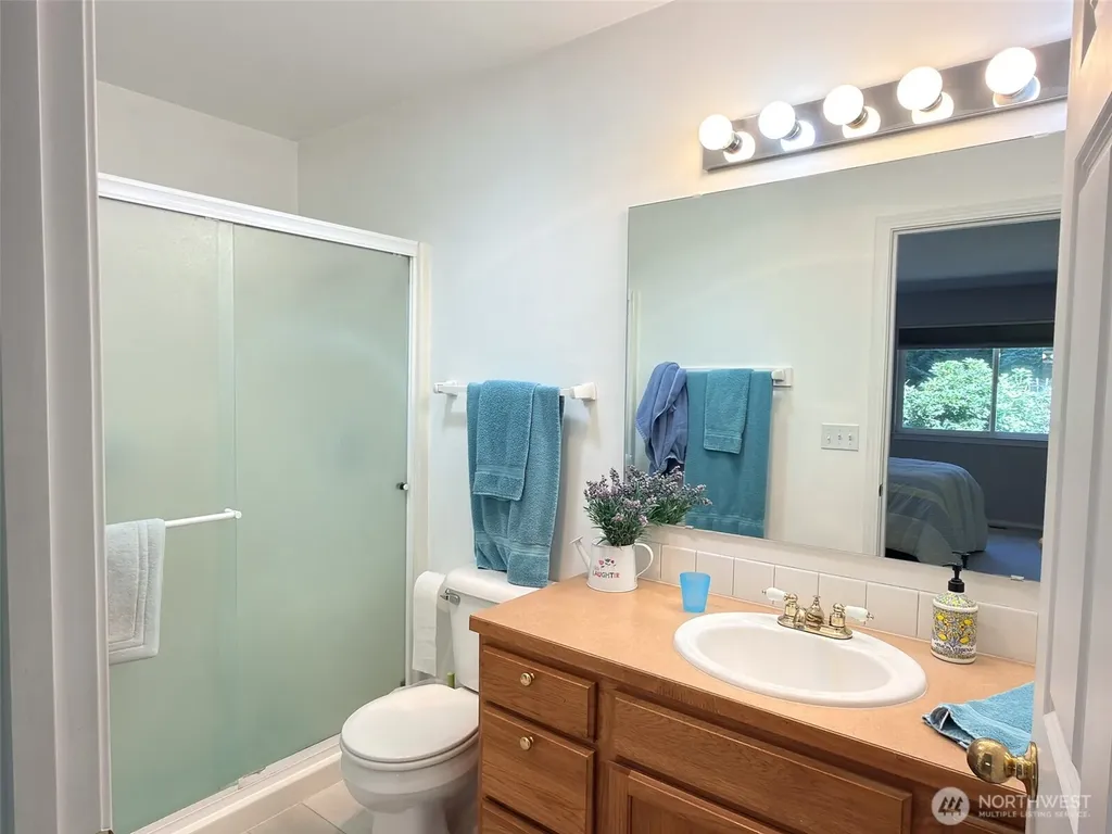 33 Goldfinch Lane Port Ludlow WA 98365