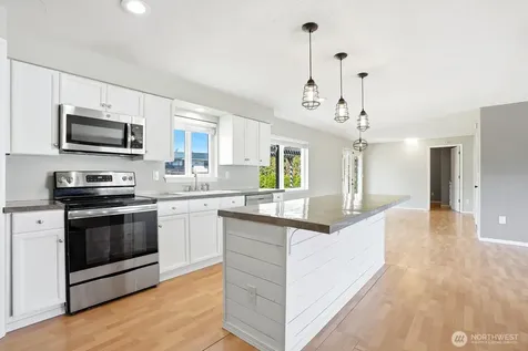 207 Palmer Drive Selah WA 98942