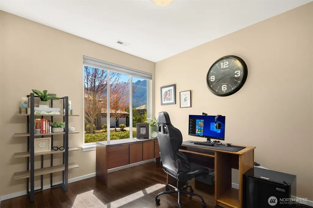 732 SE 11th Street North Bend WA 98045