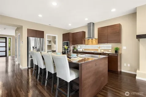 732 SE 11th Street North Bend WA 98045