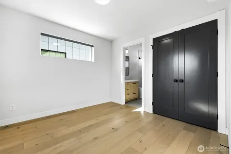 8451 18th Avenue SW Seattle WA 98106