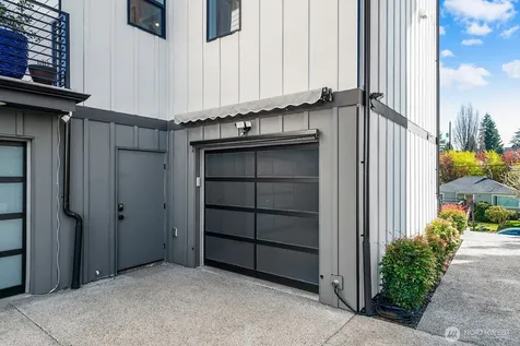 8451 18th Avenue SW Seattle WA 98106