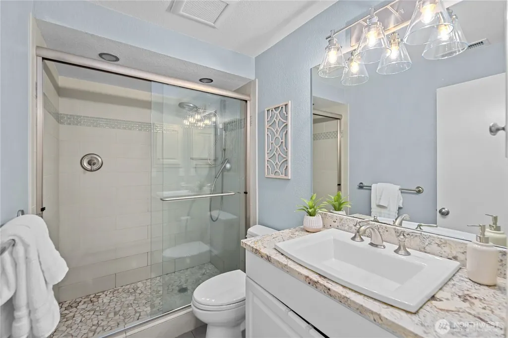 3411 77th Place SE Mercer Island WA 98040