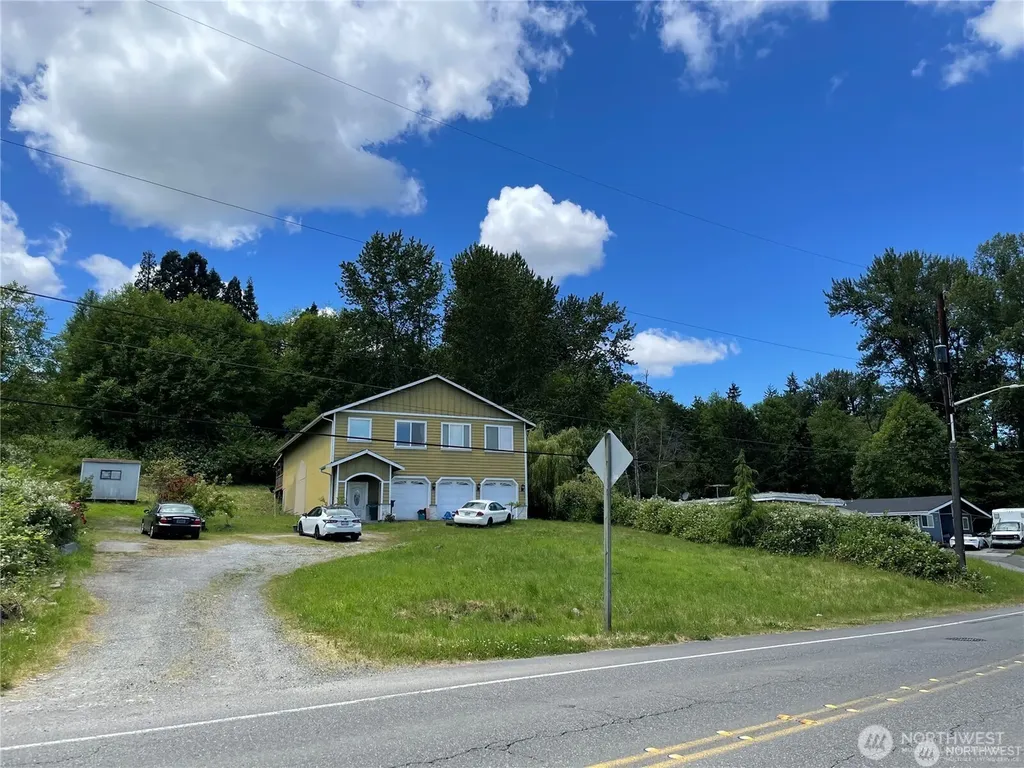 14253 Macadam Road S Tukwila WA 98168