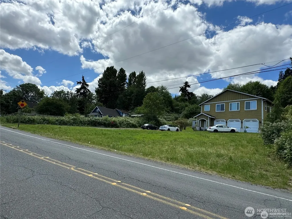 14253 Macadam Road S Tukwila WA 98168