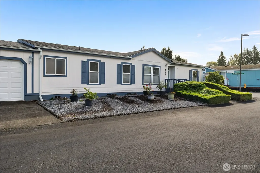 5214 Bald Eagle Lane SW Tumwater WA 98512