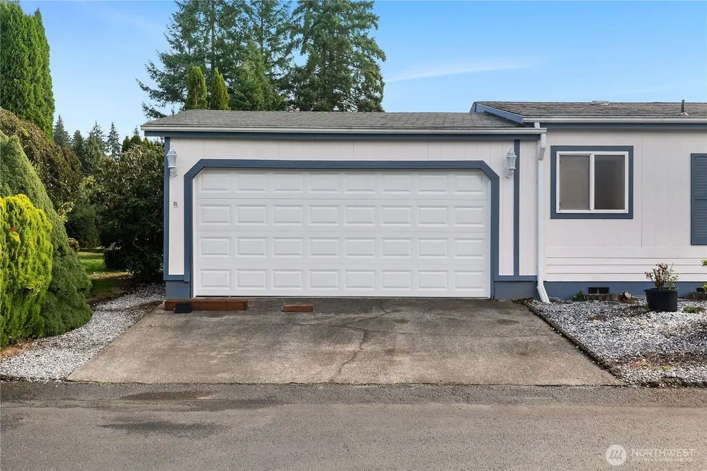 5214 Bald Eagle Lane SW Tumwater WA 98512