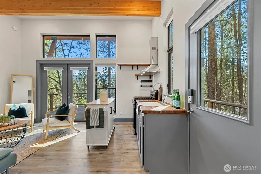8056 Bayne Road Leavenworth WA 98826