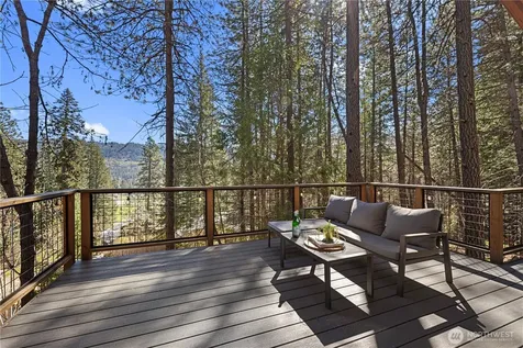 8056 Bayne Road Leavenworth WA 98826