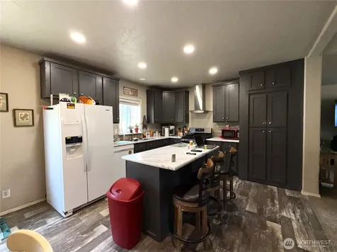 116 N Cape Labelle Road Wauconda WA 98859