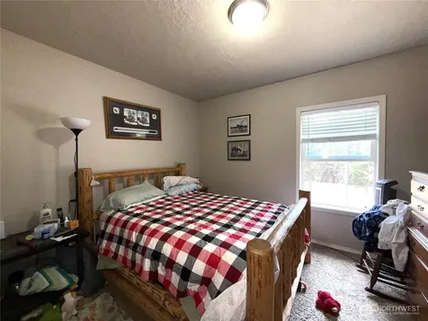 116 N Cape Labelle Road Wauconda WA 98859