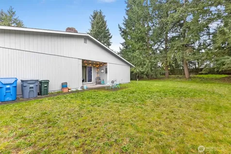 14209 107th Avenue Ct E Puyallup WA 98374