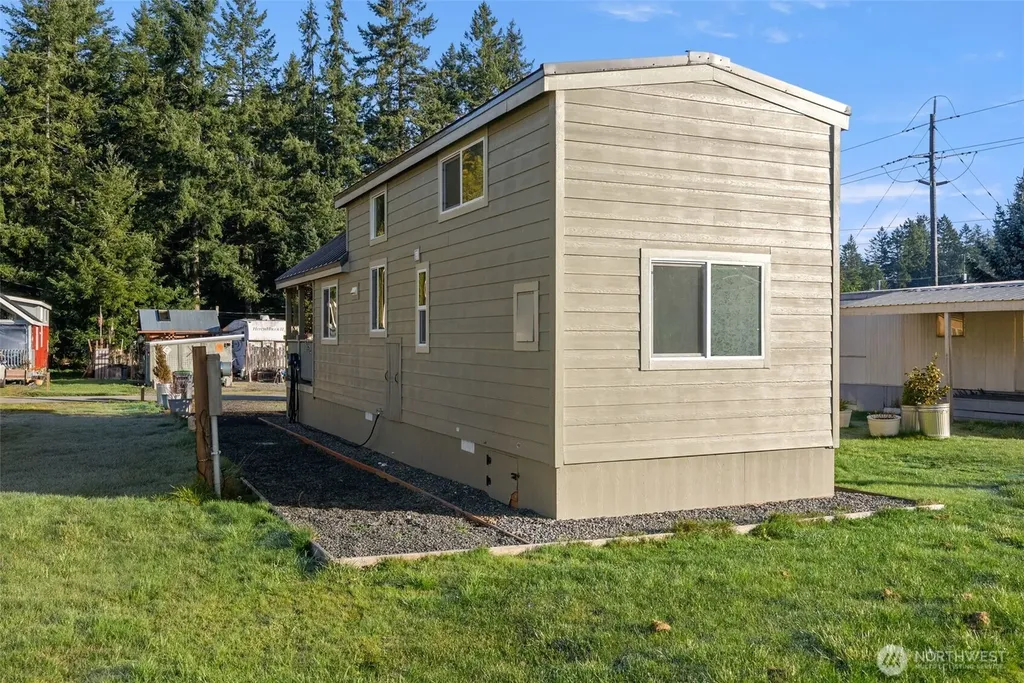 6062 State Route 20 Port Townsend WA 98368